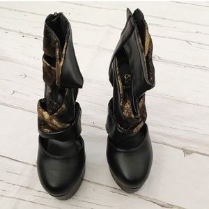 Shoe Dazzle Scene Black Gold Platform Heels Size 7